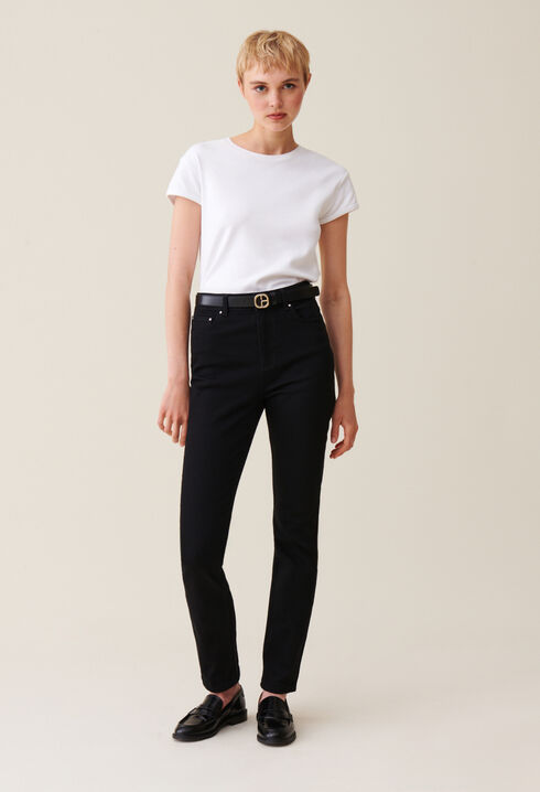 Black mid-rise slim jeans
