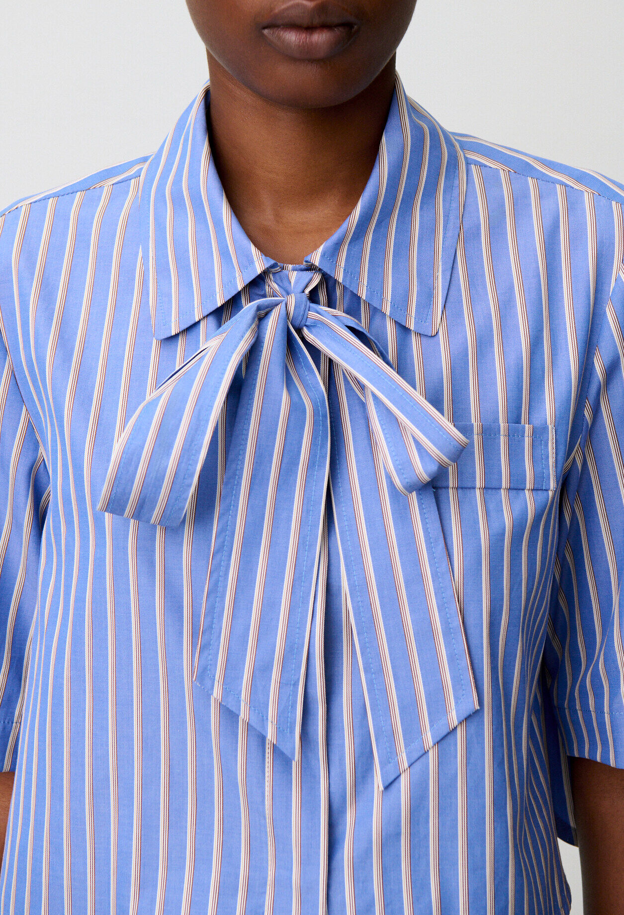 Striped tie-neck shirt