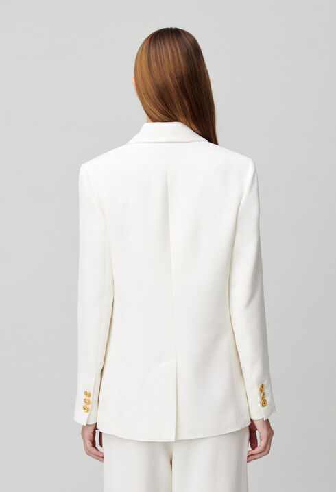 Buttoned blazer