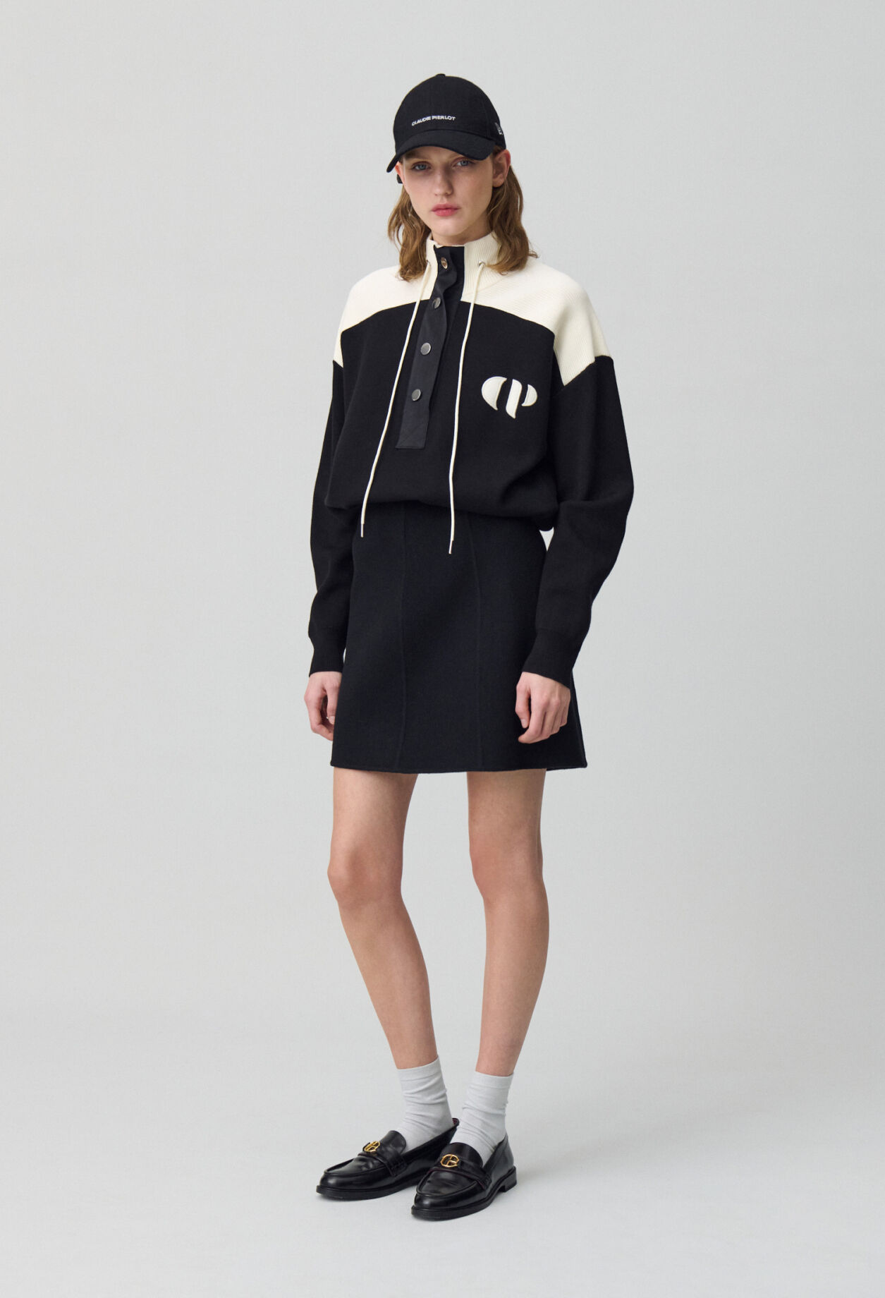 Minimum half-zip sweatshirt
