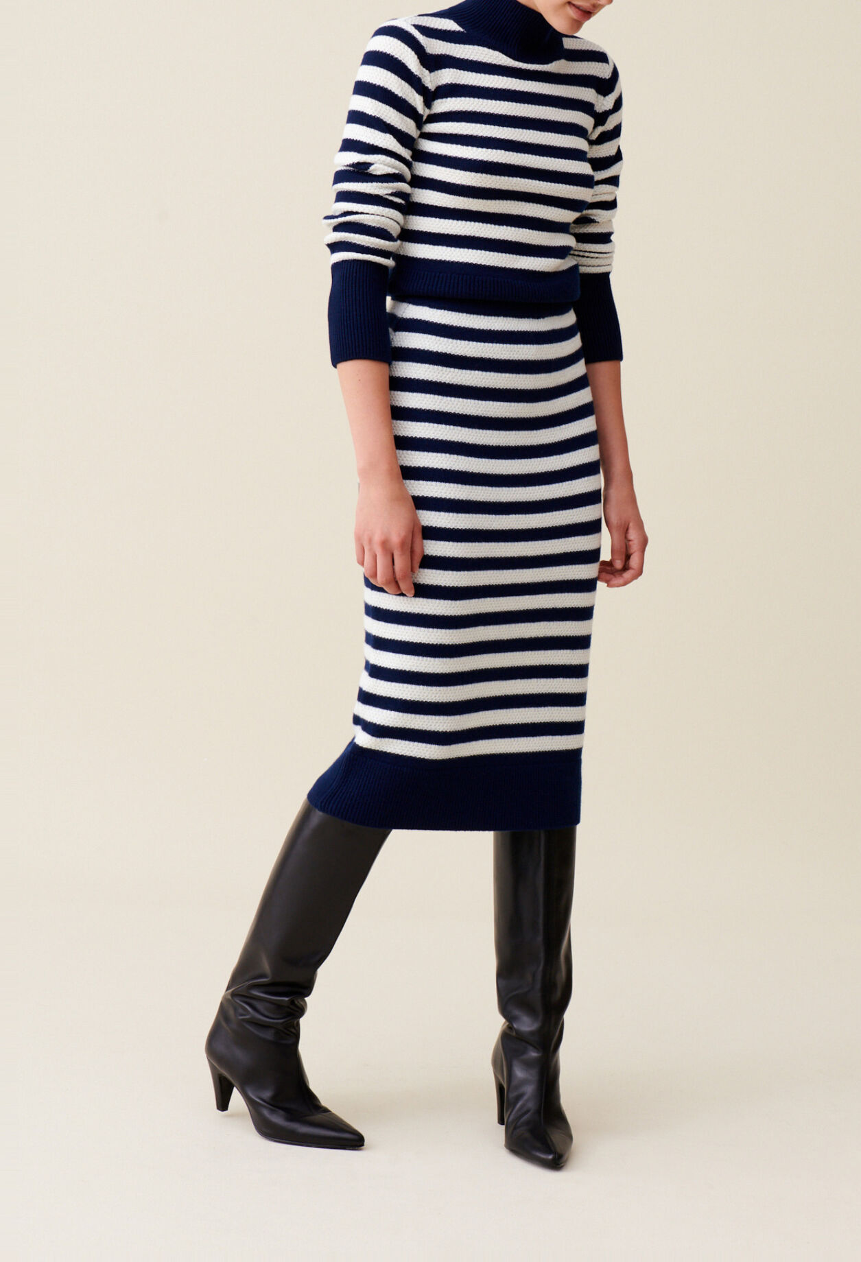Striped knit sailor skirt