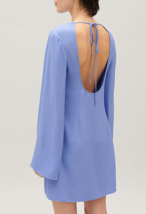 Short lavender dress with open back