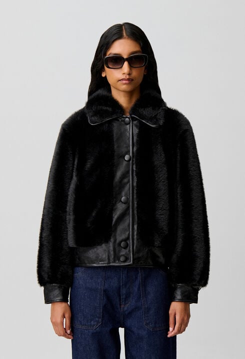 Short faux fur jacket