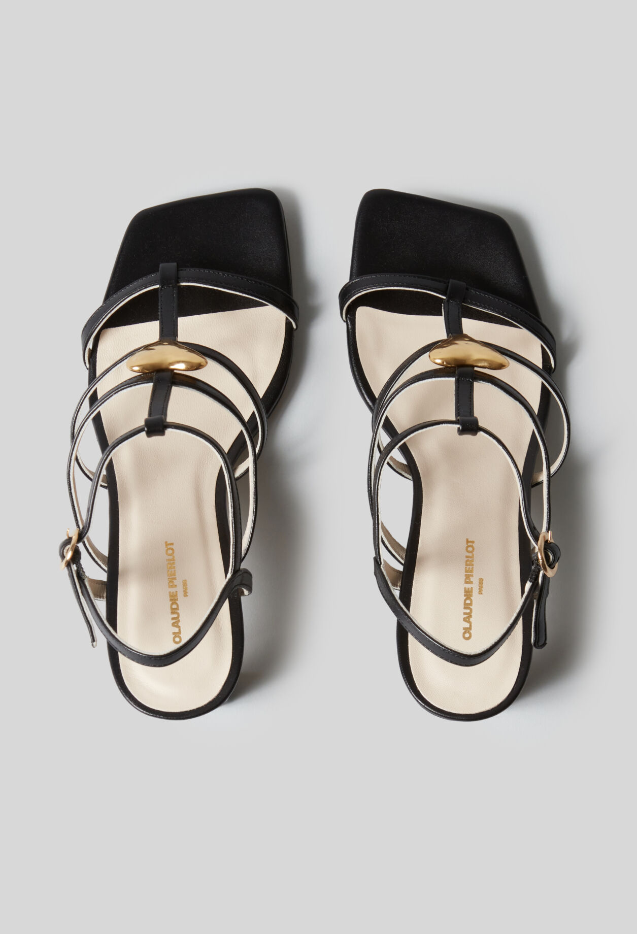 Leather heart heel sandals