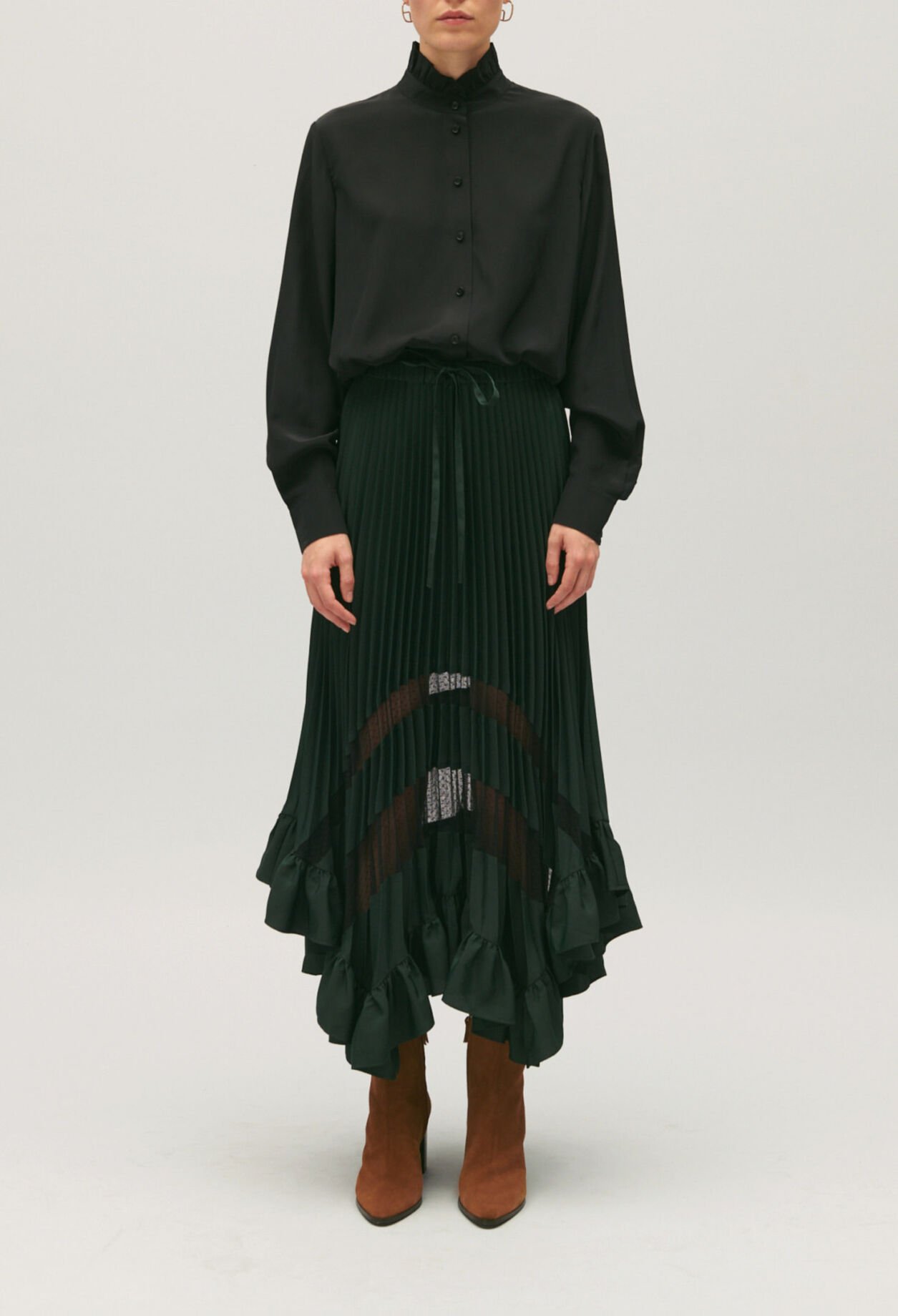 Pleated, ruffled mid-length skirt