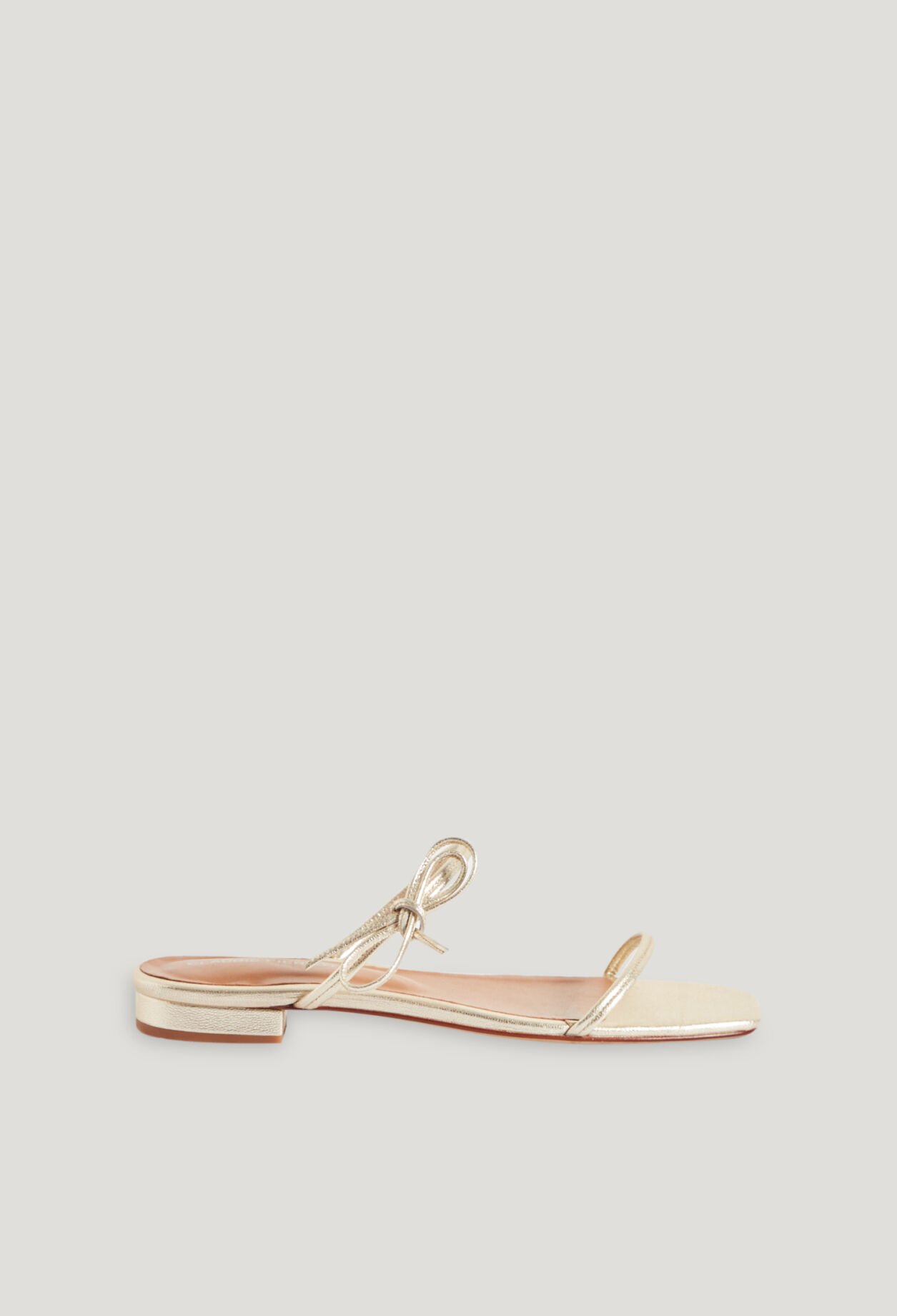 Flat strappy sandals