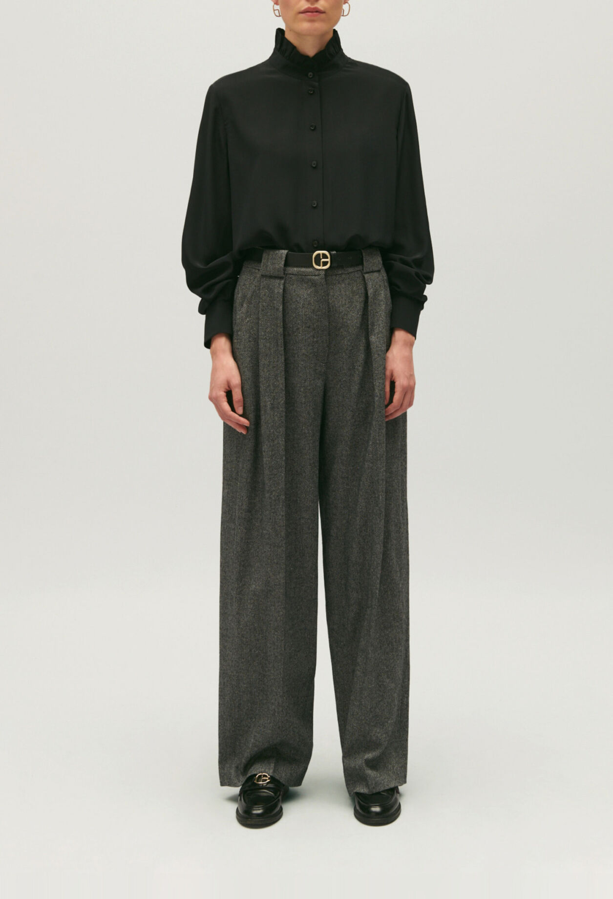 Black silk shirt with Victorian collar 