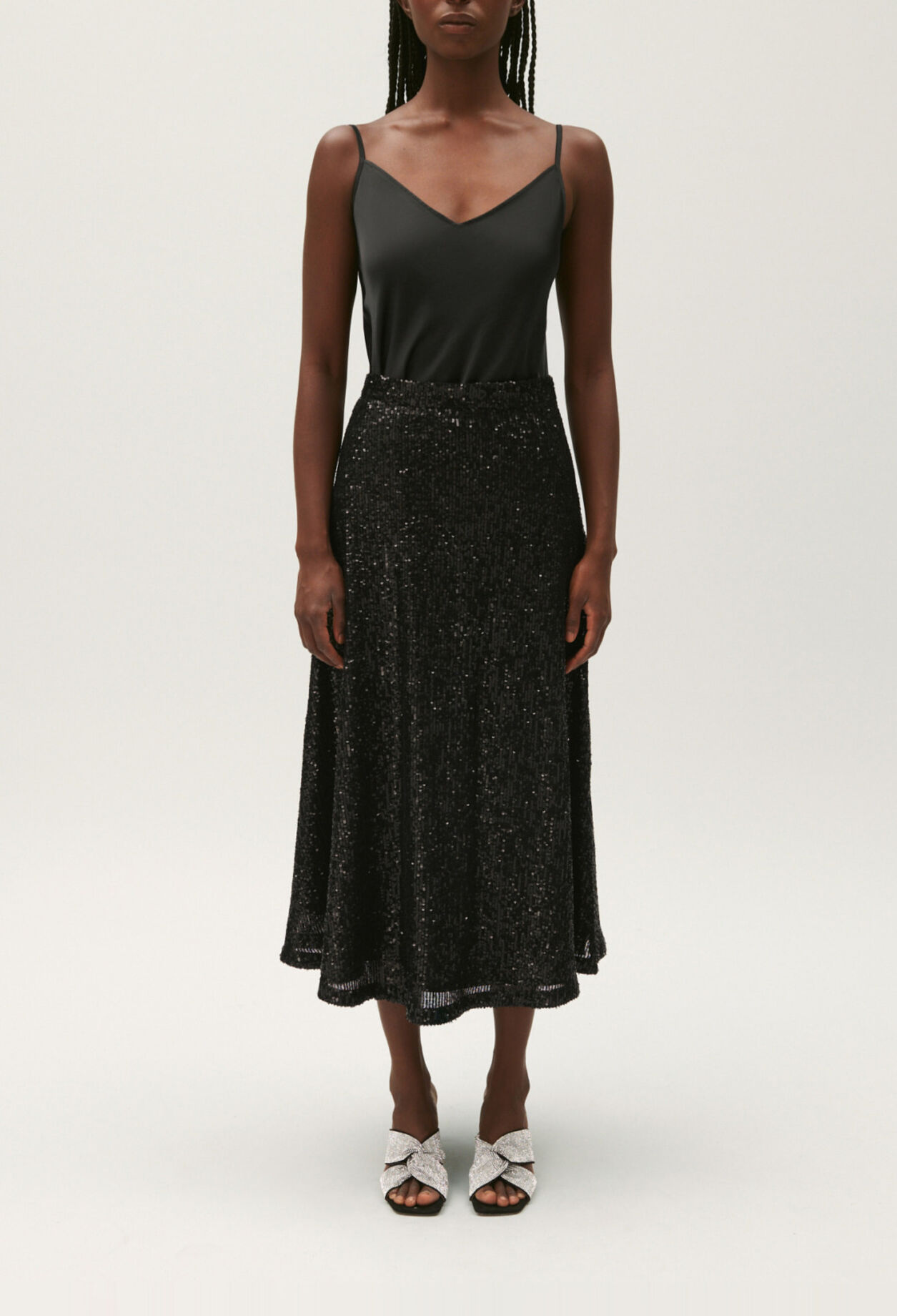 Black midi skirt with sequins