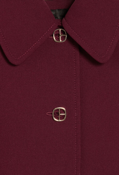 Short burgundy jacket
