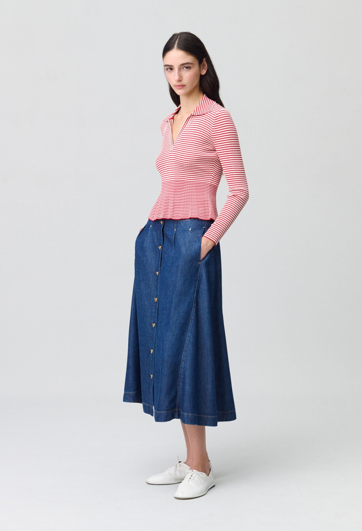 Striped frilled fine knit top