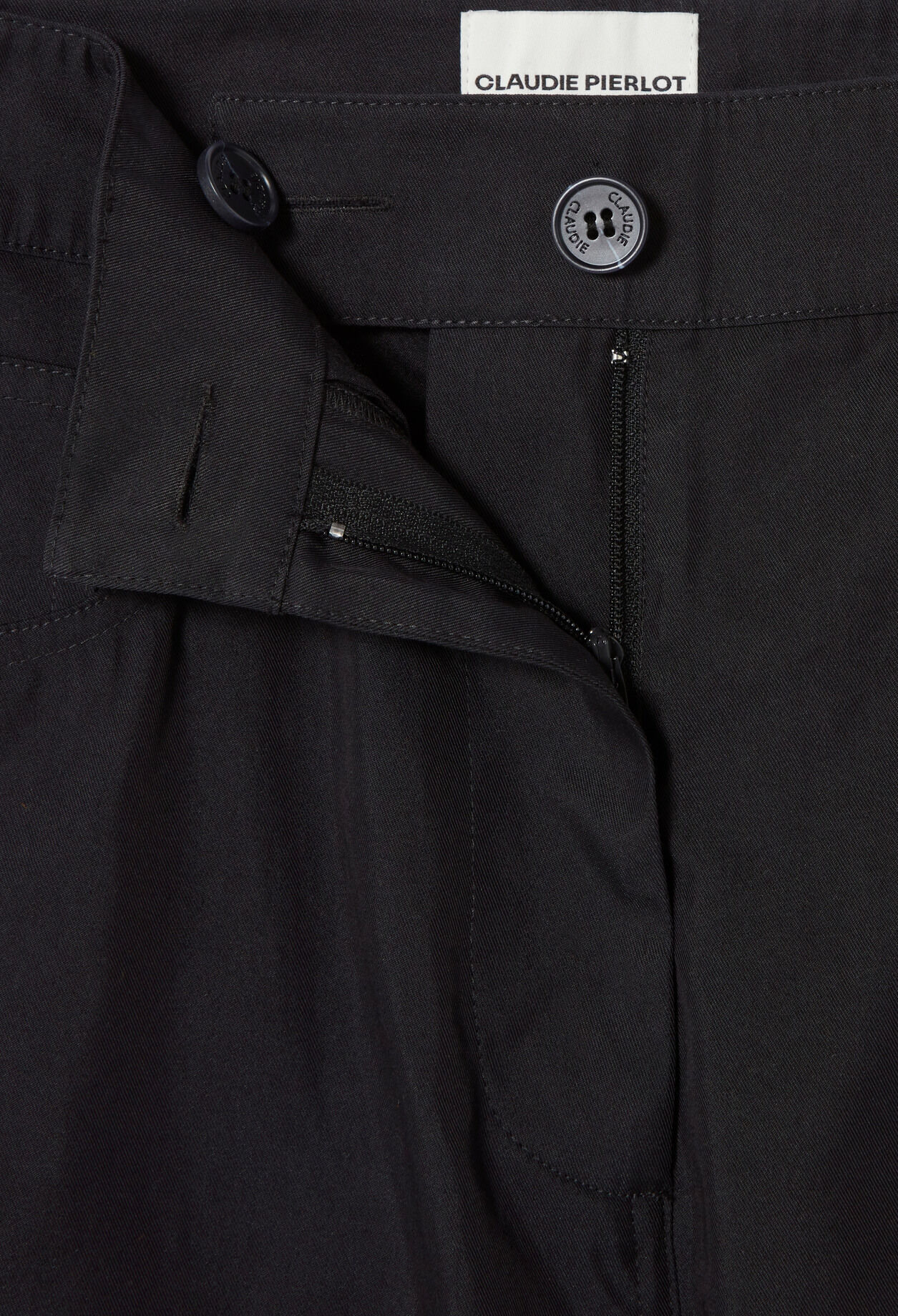 Wide-leg trousers