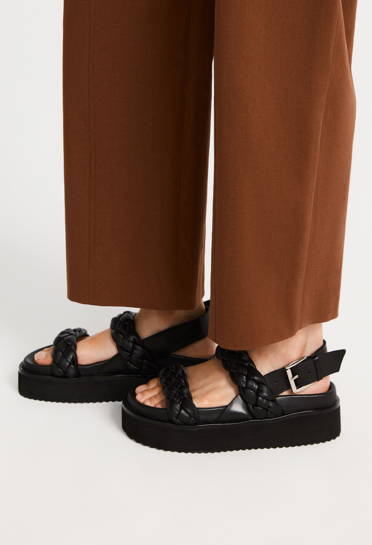Wedge sandals