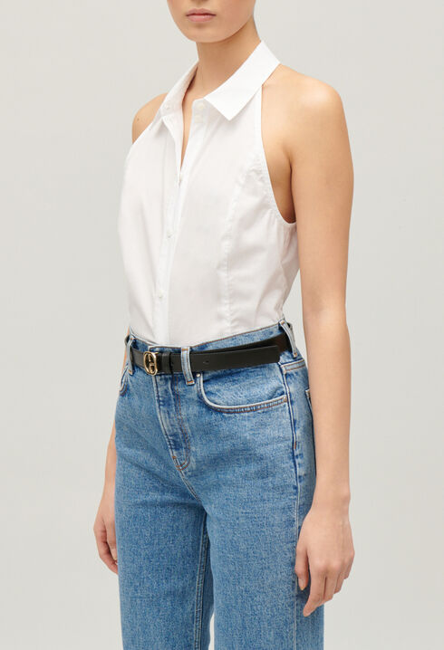 Sleeveless white shirt