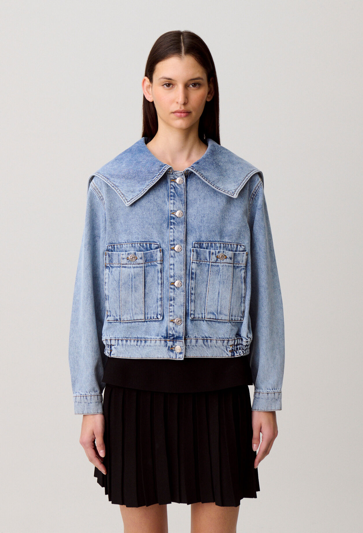 Contrast stitch denim jacket