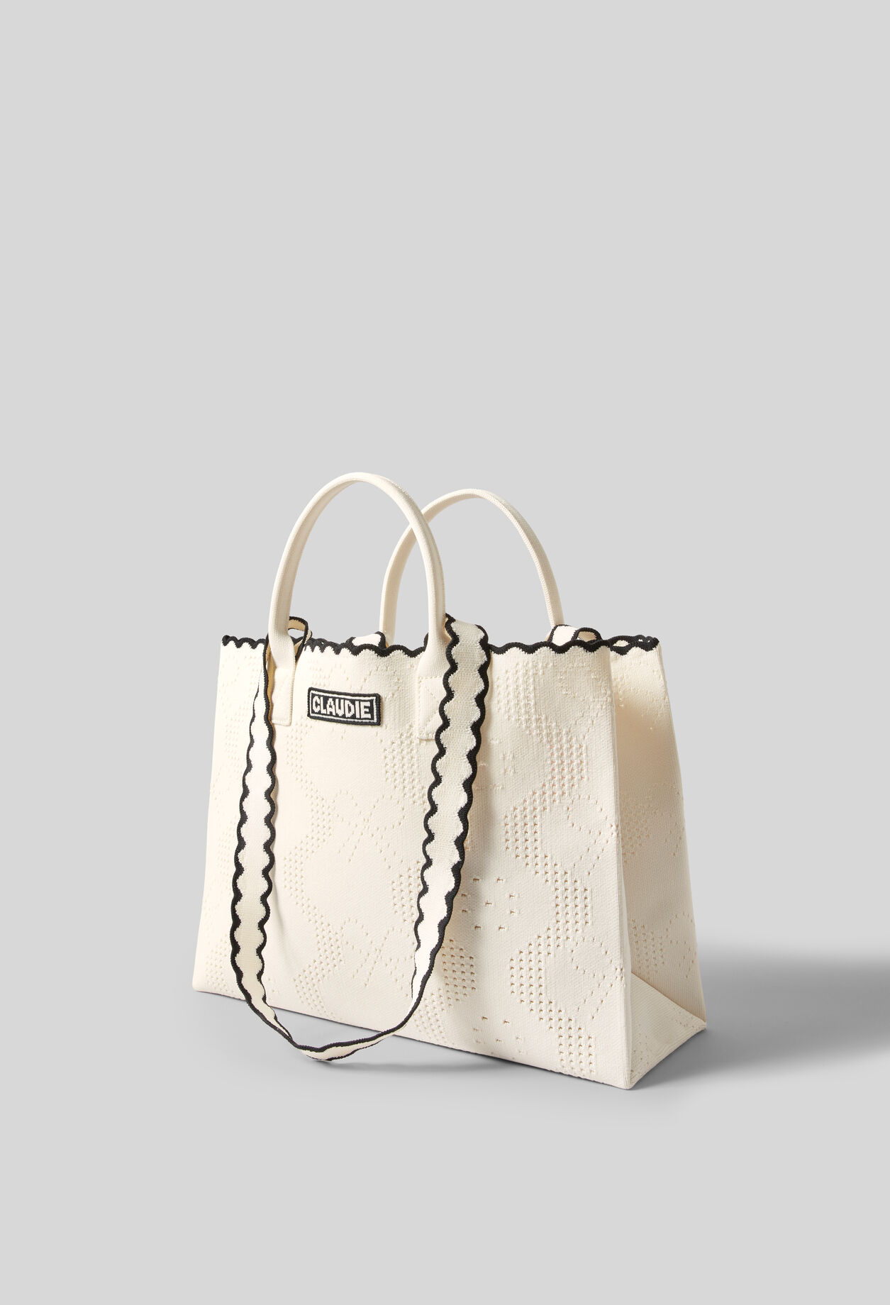 Two-tone knit bag