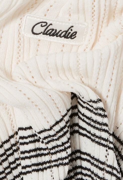 Fine knit top