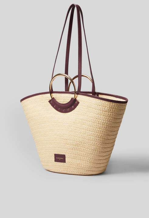 Braided raffia basket with handles