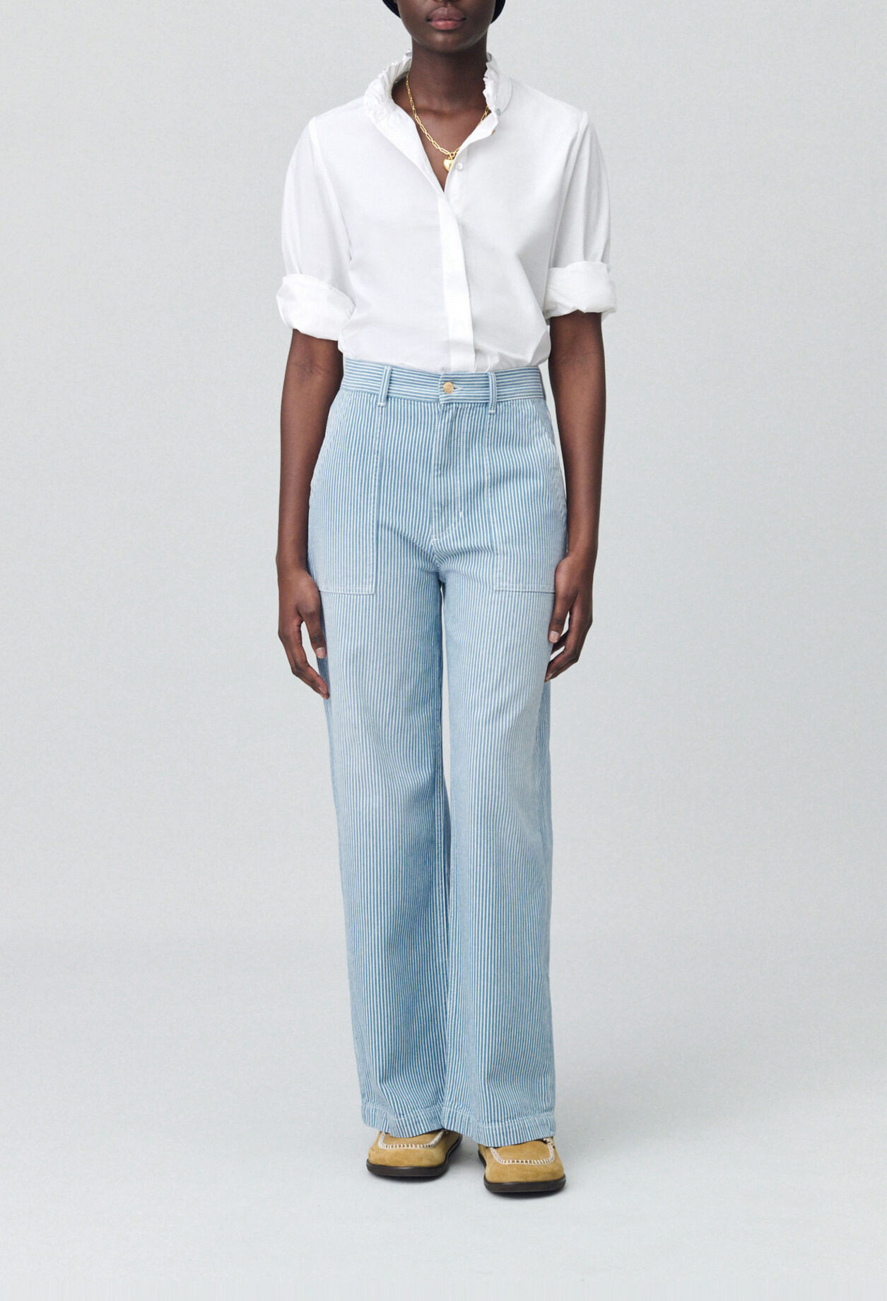 Wide-leg Faded Jeans