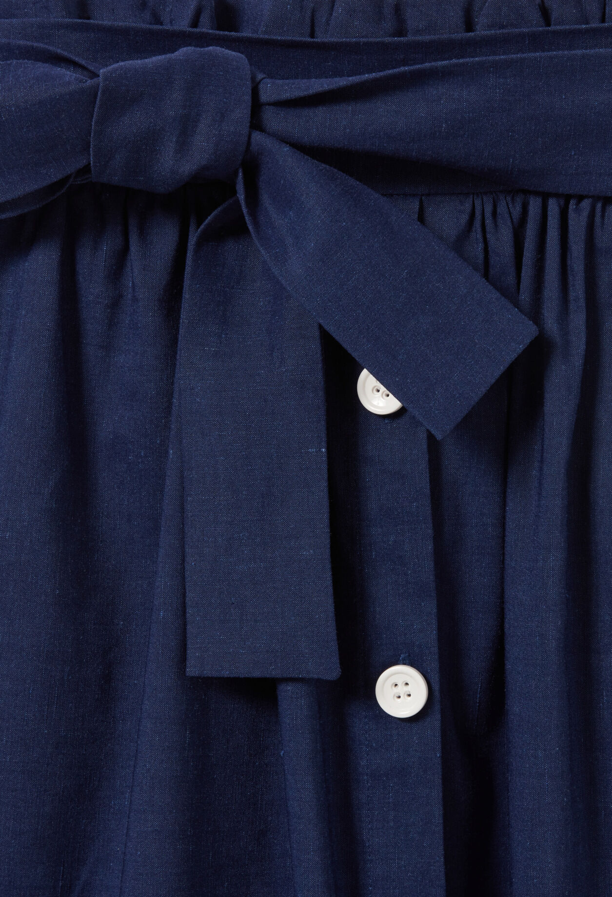 Midi skirt with buttons
