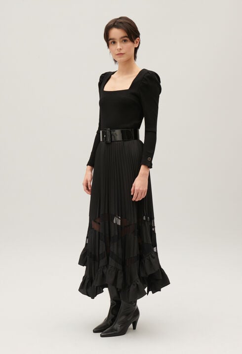Asymmetrical pleated skirt