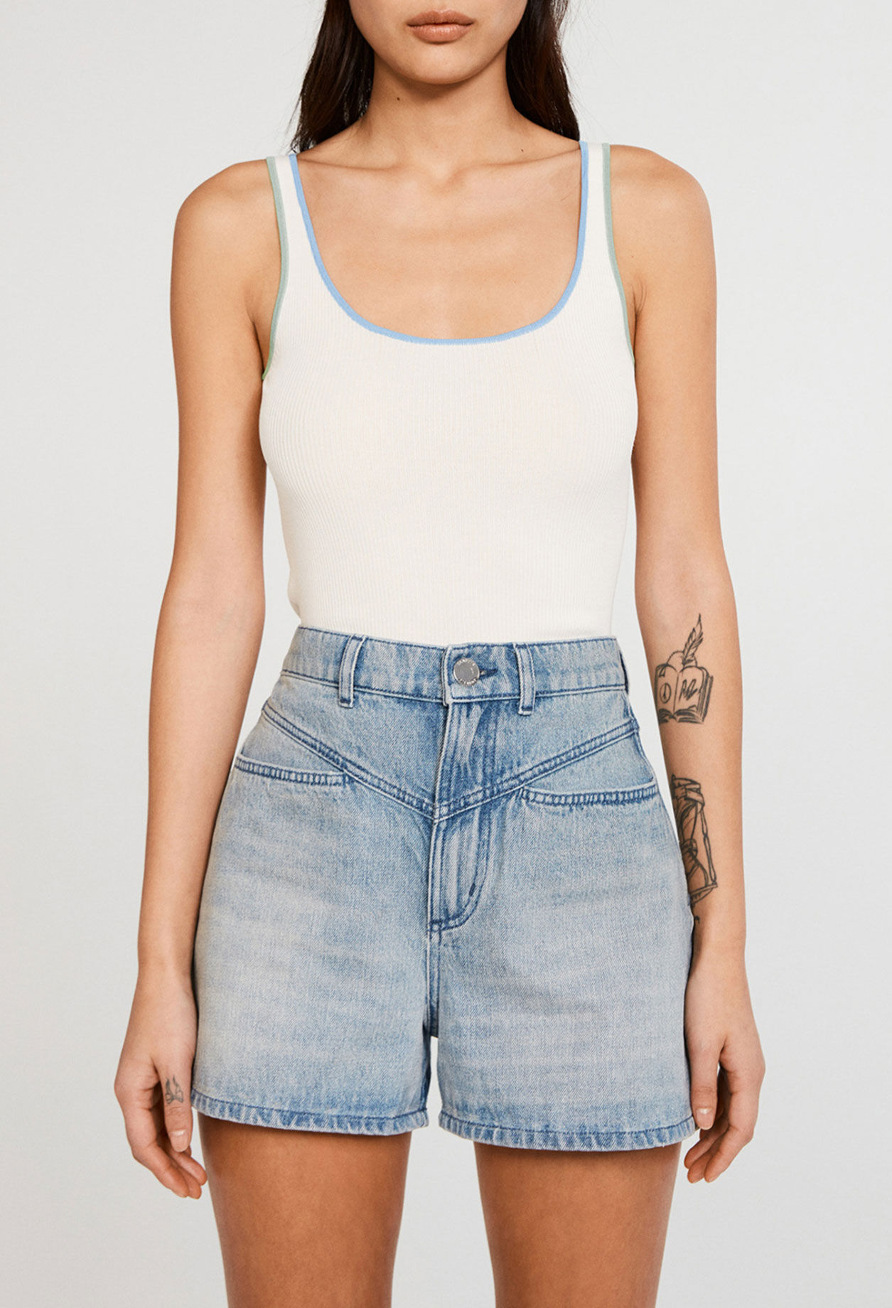 Knit vest