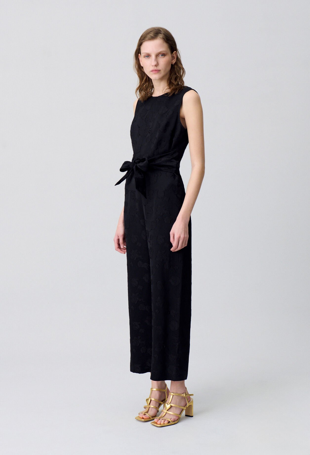 Sleeveless jumpsuit