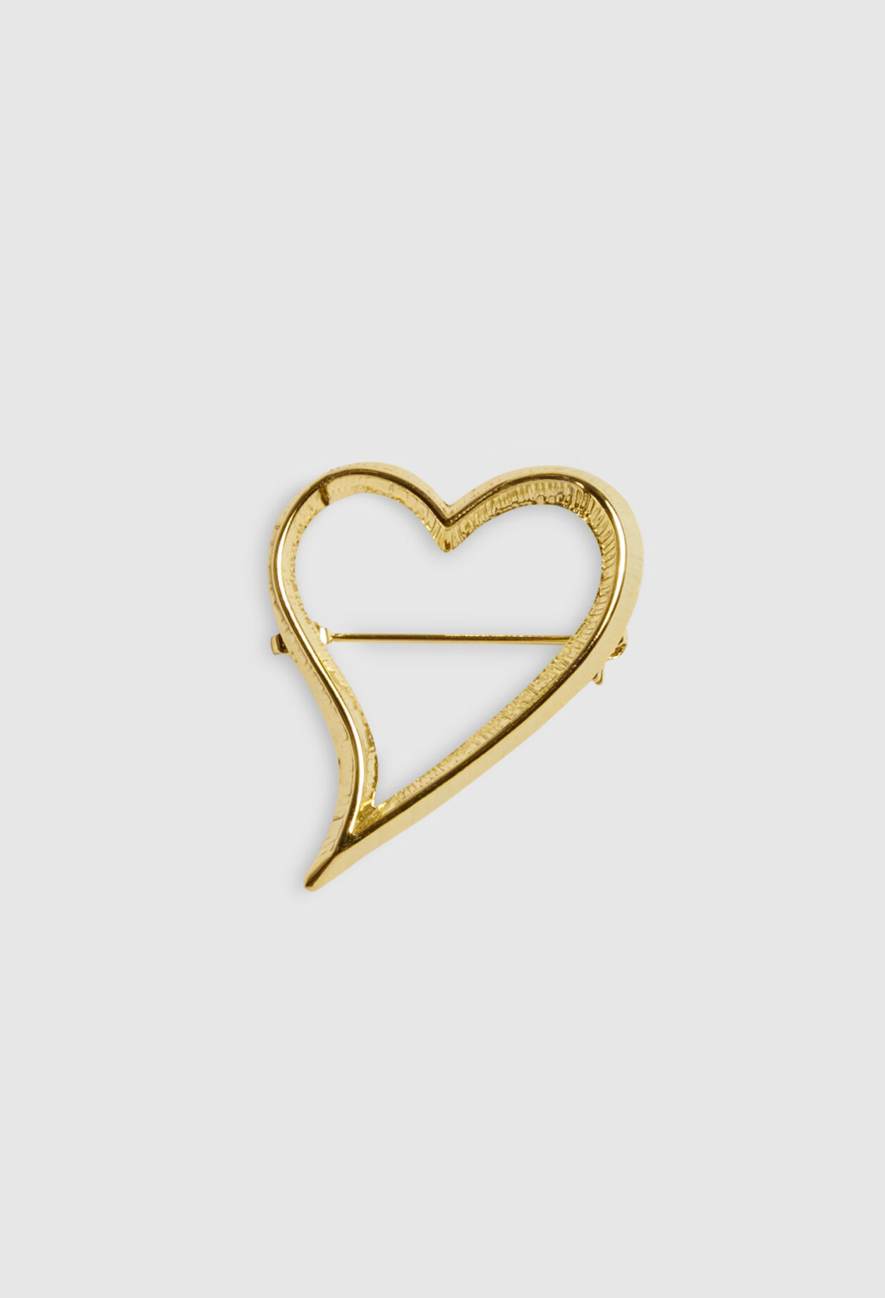 Gold heart brooch