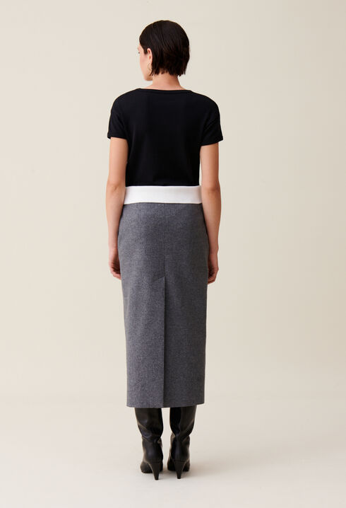 Grey pencil skirt