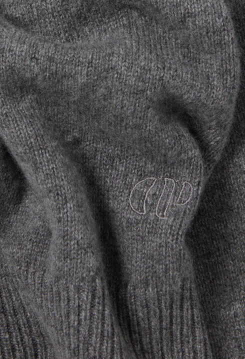 Cashmere jumper detachable collar
