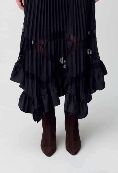 Asymmetrical pleated skirt