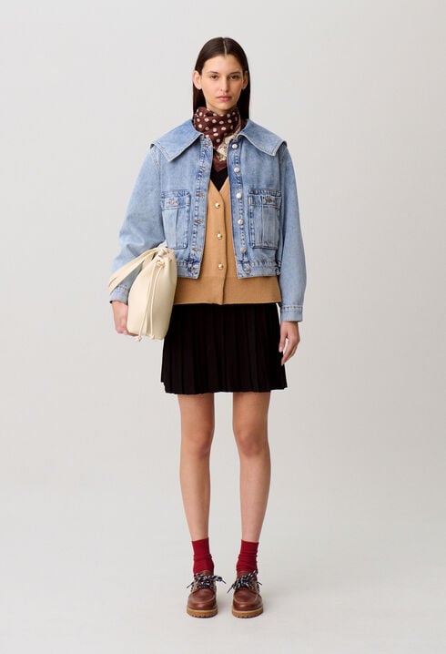 Contrast stitch denim jacket