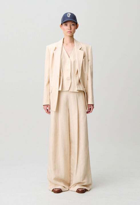 Sleeveless waistcoat