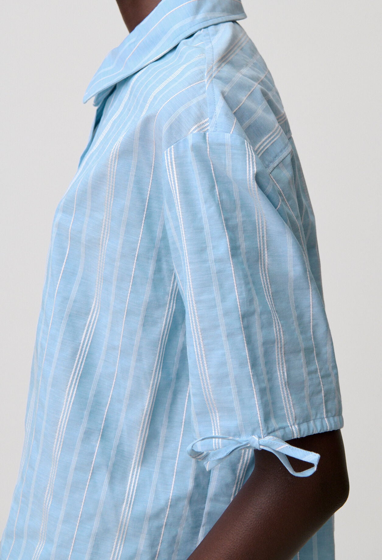 Striped Peter Pan Collar Shirt