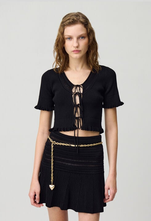 Fine knit top with bows