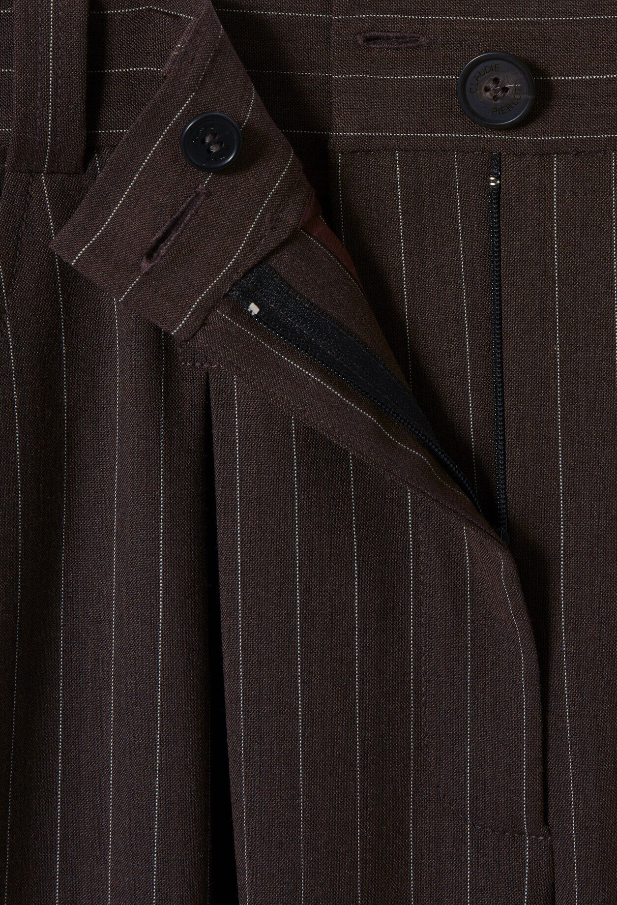 Straight-leg trousers