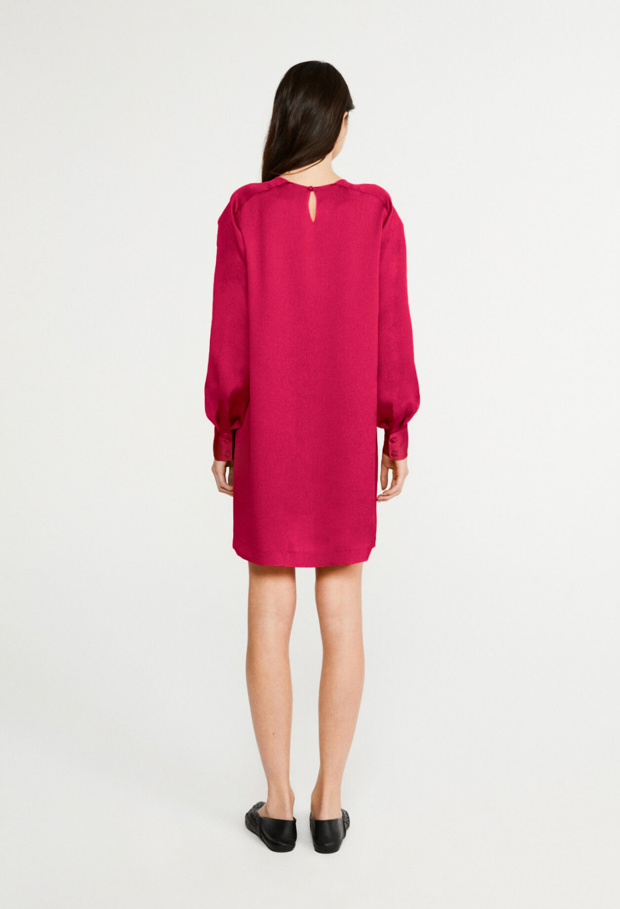 Straight dress