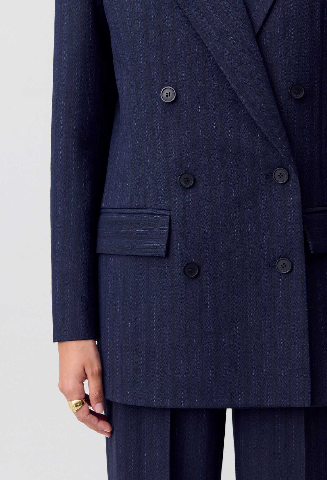 Double-breasted tailored jacket