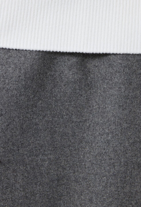 Grey pencil skirt