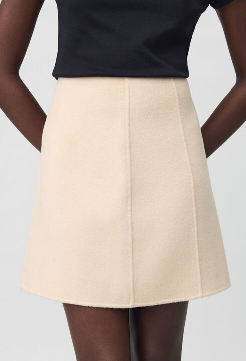 Straight mini skirt