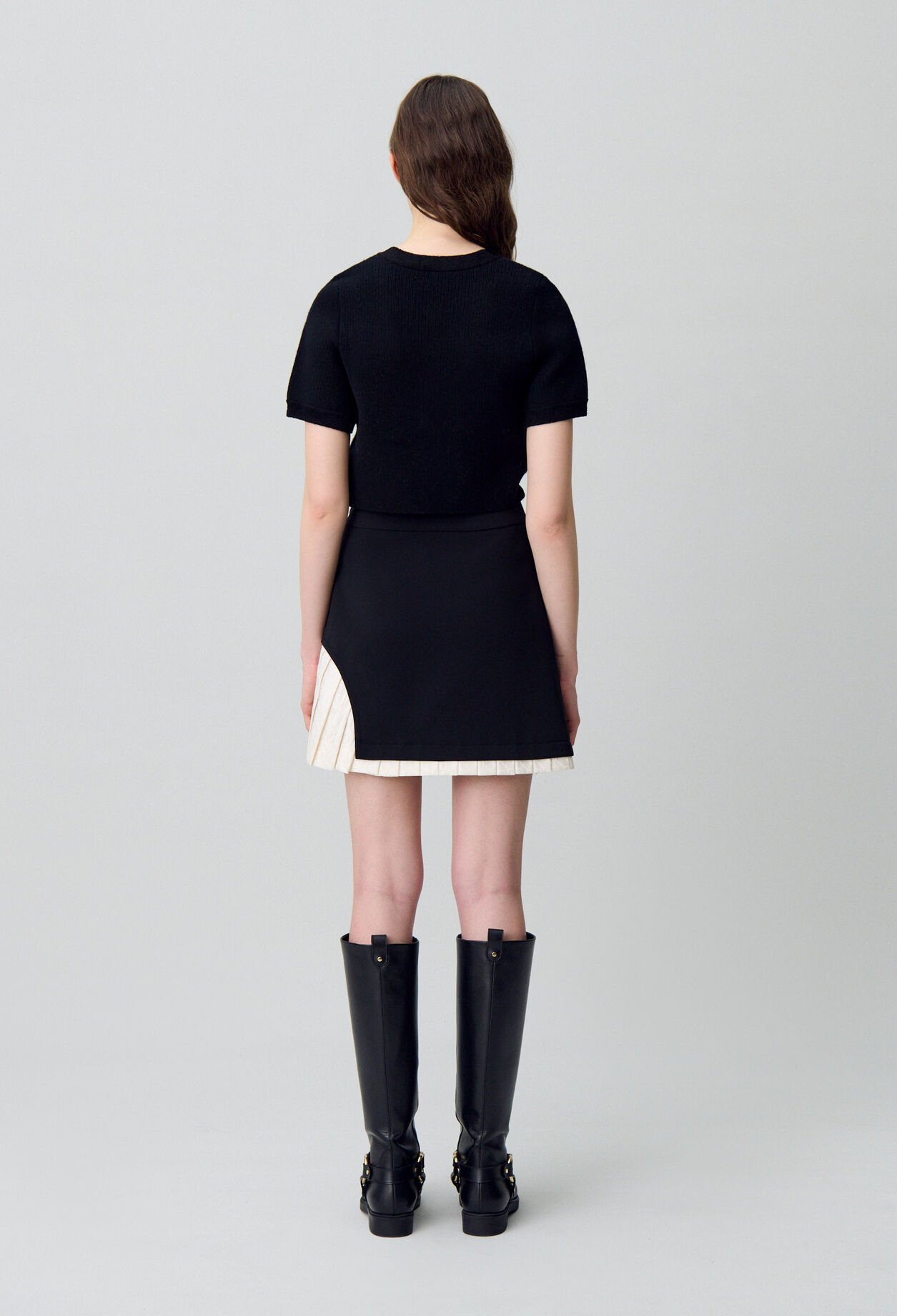 Straight mini skirt