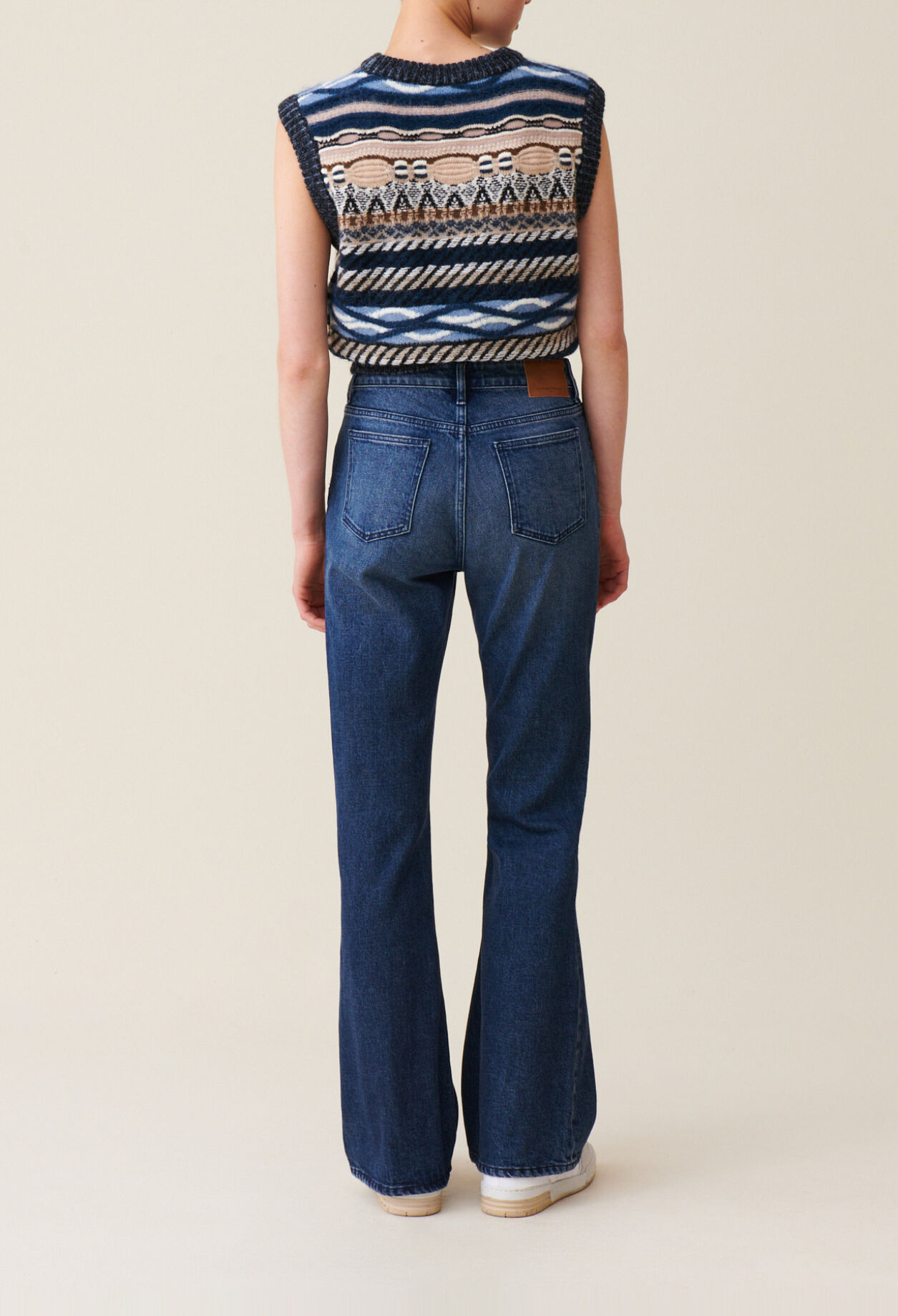 Flared denim jeans