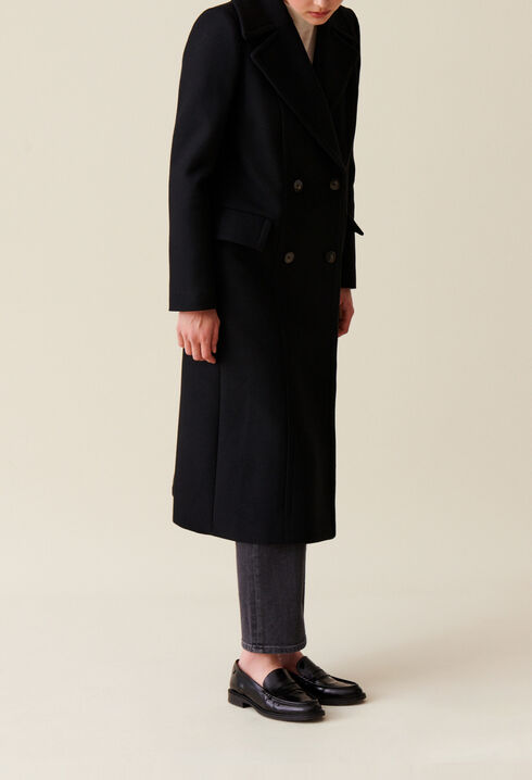 Long double-breasted coat