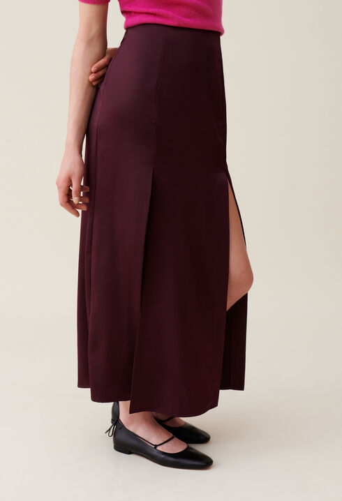 Flowy Pleated Maxi Skirt