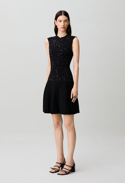 Short fitted sequinned knit dress