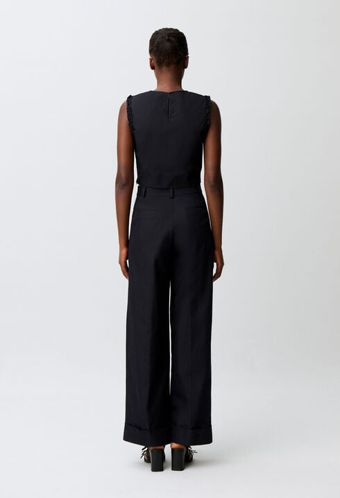 Wide-leg trousers