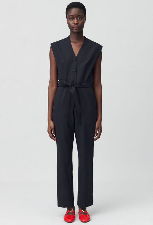 Black short-sleeve jumpsuit