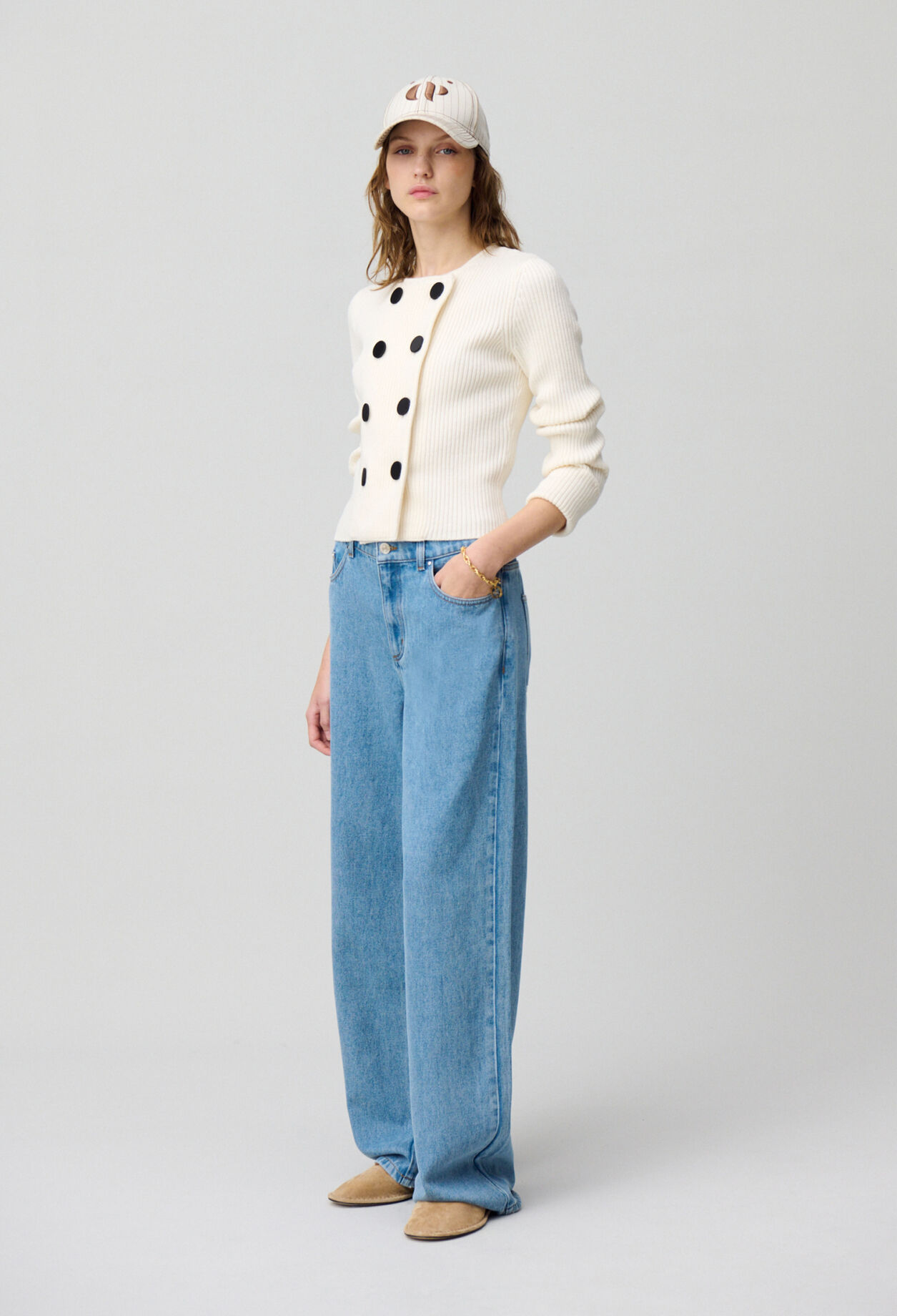 Buttoned wool-blend cardigan