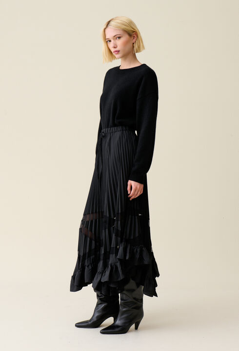 Asymmetrical pleated skirt
