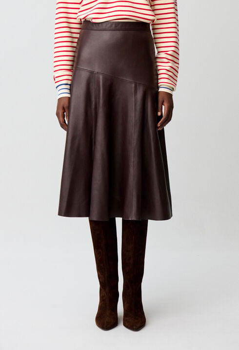 Mid-length leather skirt
