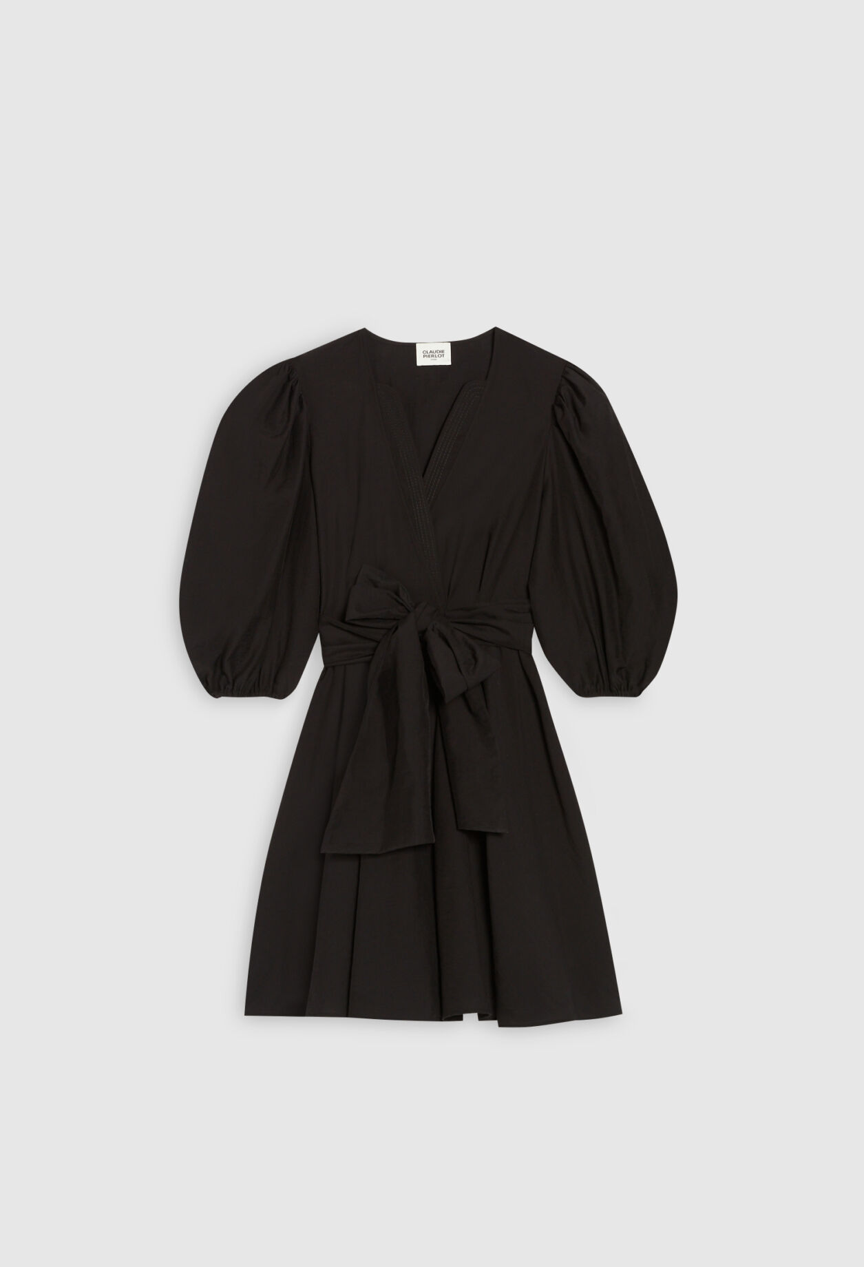 Robe courte évasée